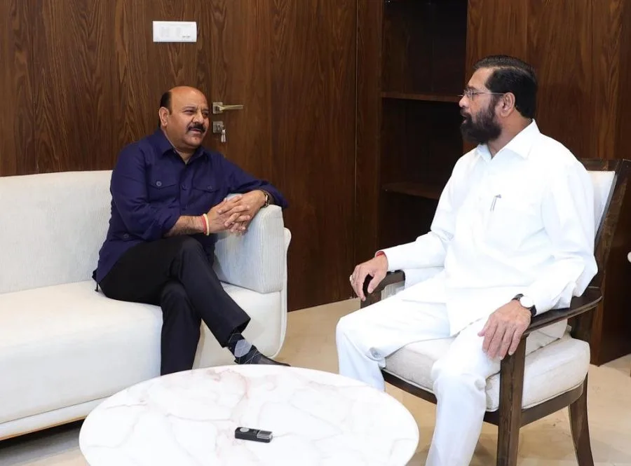 Omar government rushes to rescue Kashmiri students, traders