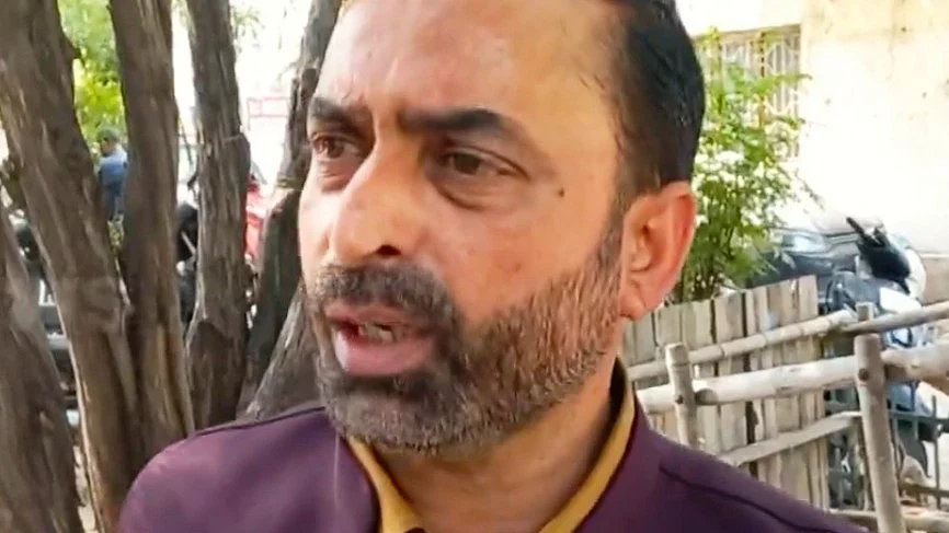 Born to serve J&K police and my country India: Cop after HC stays his deportation to Pakistan