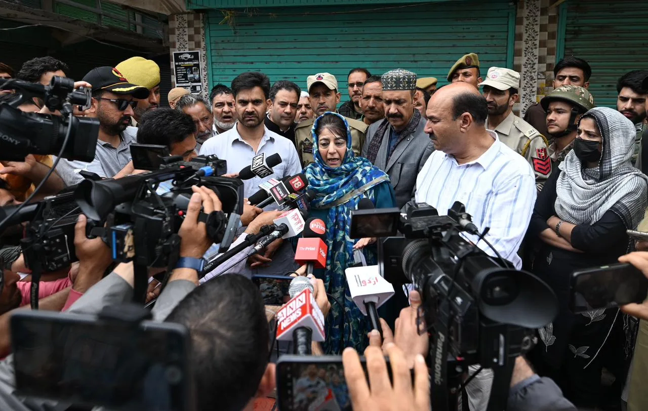 Mufti visits forward areas, hopes understanding between India, Pakistan will have permanent effect