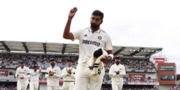 Bumrah picks up fifer but England draw parity with India by making 465 all out