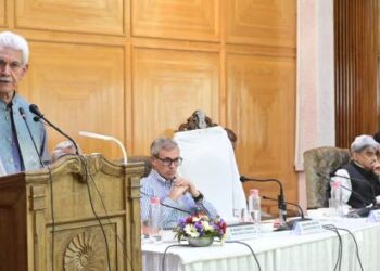 LG Sinha holds meeting to discuss arrangements for Amaranth Yatra