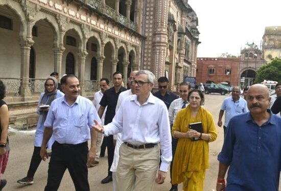 CM inspects Mubarak Mandi restoration