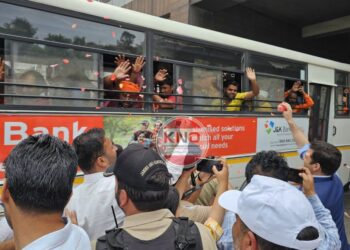 First batch of 5,485 Amarnath pilgrims reaches Qazigund