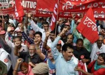 Nationwide strike: Normal life remains unaffected, sporadic violence in West Bengal