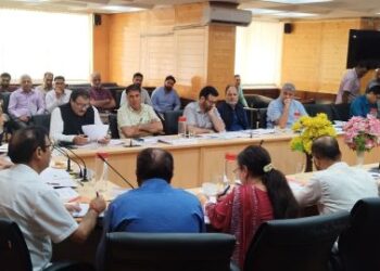 PAC holds meet at Srinagar, discusses Audit Paras of HUDD