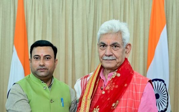 BJP District President Ramban, Chairman ICC Jammu Chapter call on LG