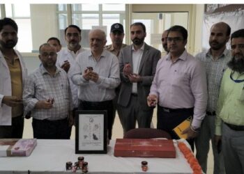 Union Agriculture Secretary visits agricultural institutions, facilities in Kashmir