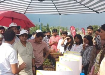 Union Minister promises optimal support for J&K’s Dairy, Fisheries development