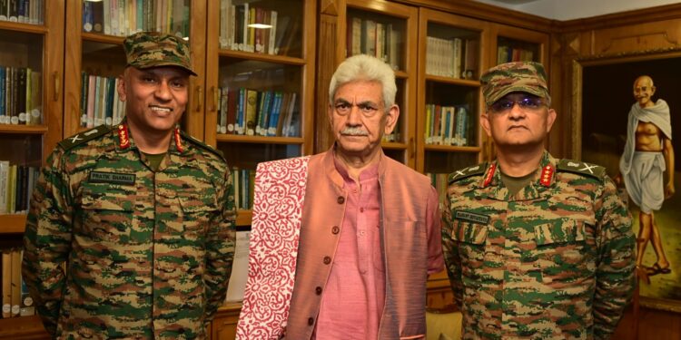 Northern commander briefs LG on Operation Mahadev