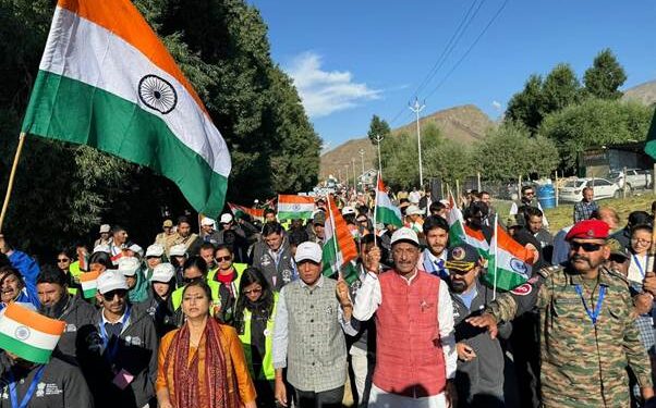Union Ministers Dr. Mansukh Mandaviya, Sanjay Seth lead ‘Kargil Vijay Diwas Padyatra’ in Dras