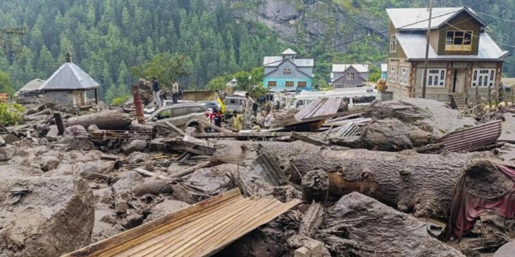 Nation mourns, rescue efforts continue in Kishtwar