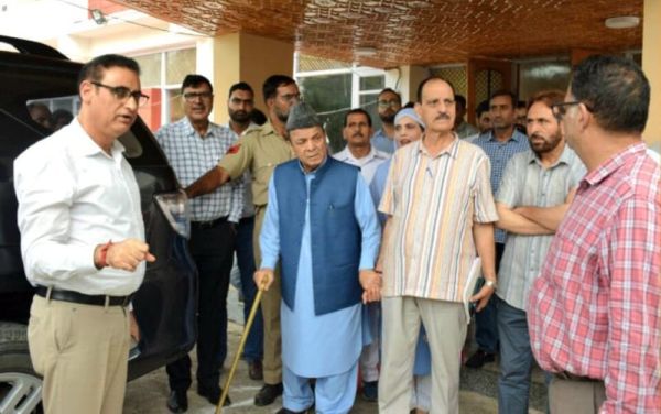 Abdul Rahim Rather conducts surprise inspection of Legislature Hostel Srinagar