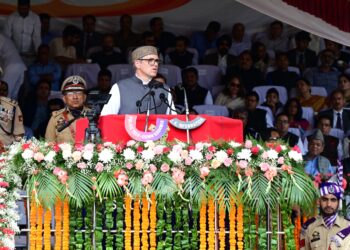 CM Omar Abdullah hoists national flag at Bakshi Stadium, addresses people on 79th Independence Day