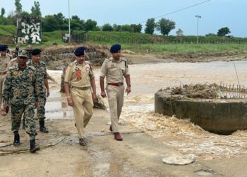 Police chief, BSF ADG review security along Indo-Pak border post-Jammu floods