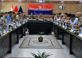 Kashmir police chief reviews security; calls for strict vigilance
