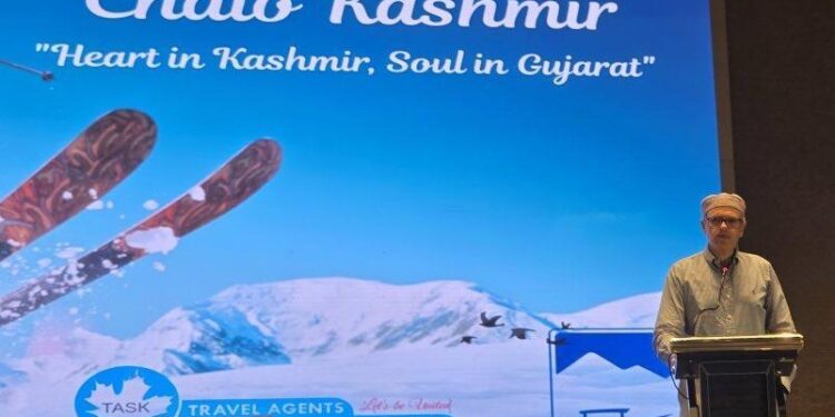 CM inaugurates Roadshow at Ahmedabad to promote J&K tourism