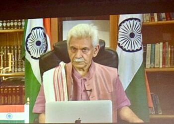    SMVDU creating human resources in accordance with global changes: LG Sinha