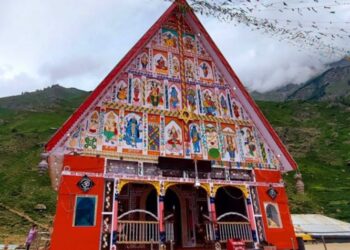 Devotees hold special prayers at Machail Mata temple for Kishtwar cloudburst victims