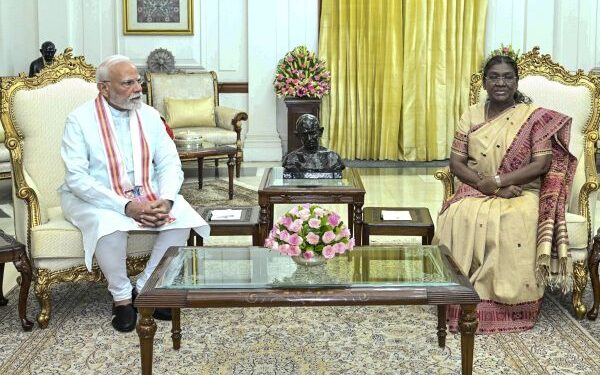 PM Modi, Amit Shah meet President Murmu separately