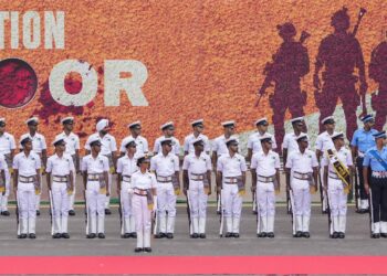79th I-Day celebrations at Red Fort, special bands to regale crowd in evening across country