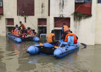 Torrential rains create flood-like situation in parts of J&K