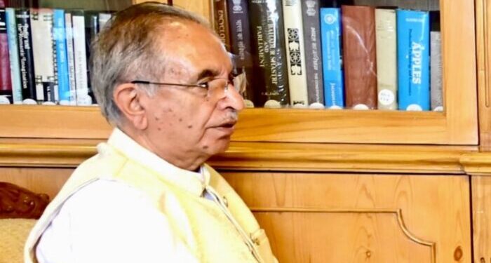 Ghulam Hassan Mir, MLA Vijaypur call on LG