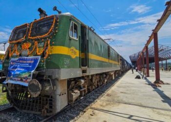   First-ever freight train carrying cement arrives at Anantnag Goods Shed