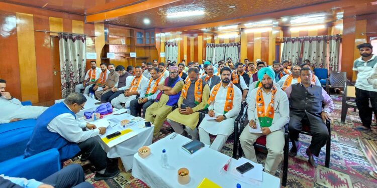BJP holds ‘Atmanirbhar Bharat Sankalp’ campaign workshop in Srinagar