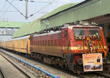 Golden moment for Kashmir: Railways