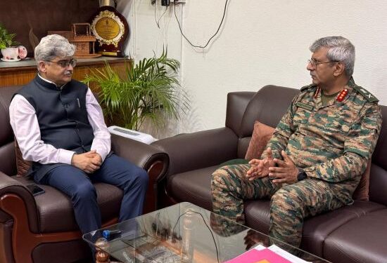 BRO Chief discusses post-flood scenario with Chief Secretary