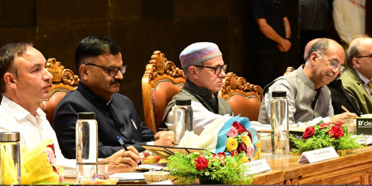 CM Omar pledges early action on recommendations for protection of Hangul, habitat conservation