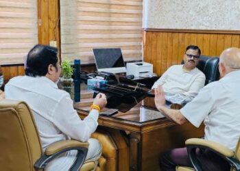 Delegations from Sidhra and Nagrota met Javed Rana, seek urgent relief measures