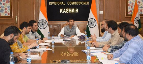 Div Com Kashmir for multi-pronged approach to curb substance use