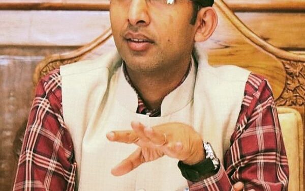 Div Com Kashmir reviews flood mitigation plan