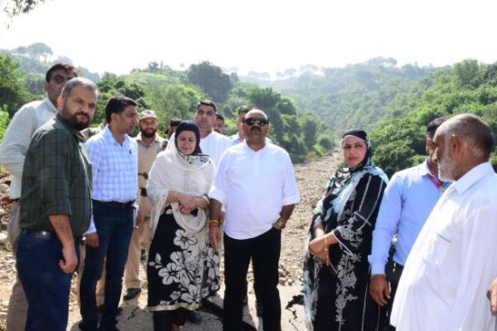 Dy CM takes on ground assessment of damage due to flash flood