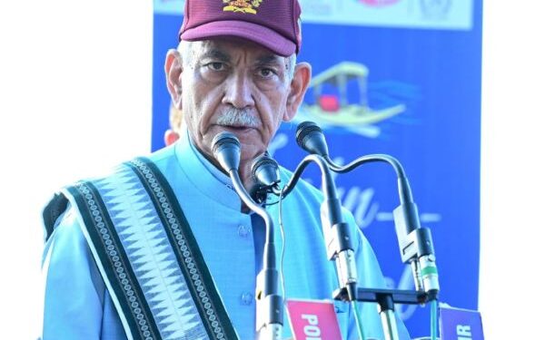 Youth must act as agents of change; leverage their energy, discipline, perseverance & creativity: LG Sinha