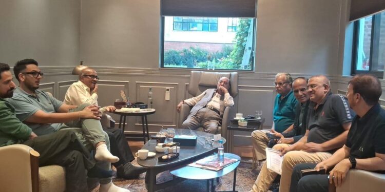 Mumbai Tour Operators Vow to Revive Tourism in Jammu and Kashmir