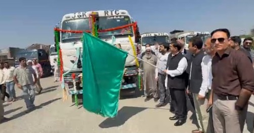 Satish Sharma flags off fruit-laden trucks of JKRTC to National Markets