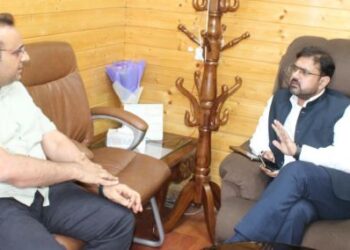 Satish Sharma reviews availability of food stocks, LPG supplies amid flood situation in J&K