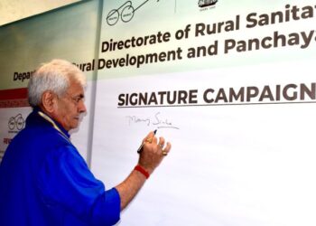 LG calls for crackdown on encroachments along water bodies