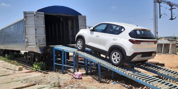 First auto rake with 116 vehicles dispatched from Haryana to Kashmir