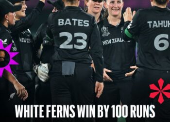 Bowlers fire in unison as New Zealand crush Bangladesh by 100 runs