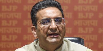 BJP slams Rahul Gandhi for his remarks at seminar in Colombia