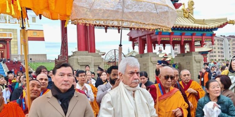 LG leaves Russia for India with holy relics of Lord Buddha