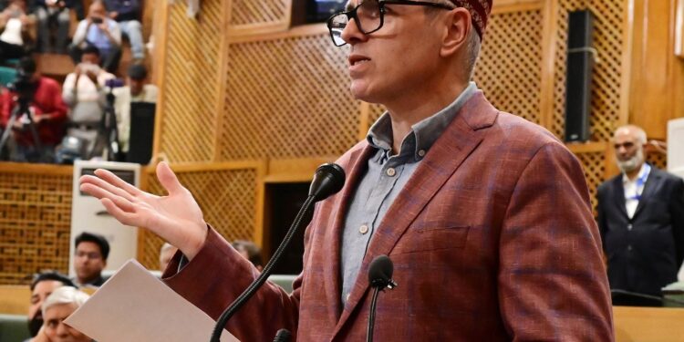 CM Abdullah pays tribute to former Guv, other departed members