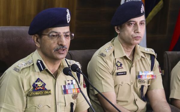 Digital arrest scam: Police arrests 3 from Gujarat for duping Jammu trader of Rs 4.4 crore