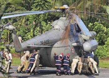 Prez Droupadi Murmu’s helicopter wheels sink into newly concreted landing pad
