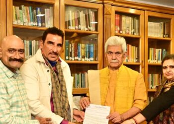 Dogra Samaj Trust elegadtion meets LG Manoj Sinha
