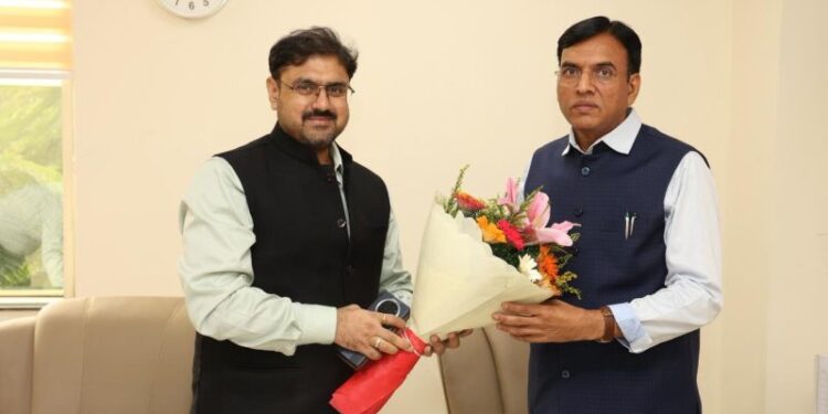 Satish Sharma calls on Union Minister for Youth Affairs & Sports