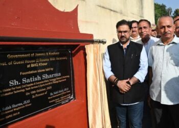 Satish Sharma conducts extensive development tour of Chhamb Constituency